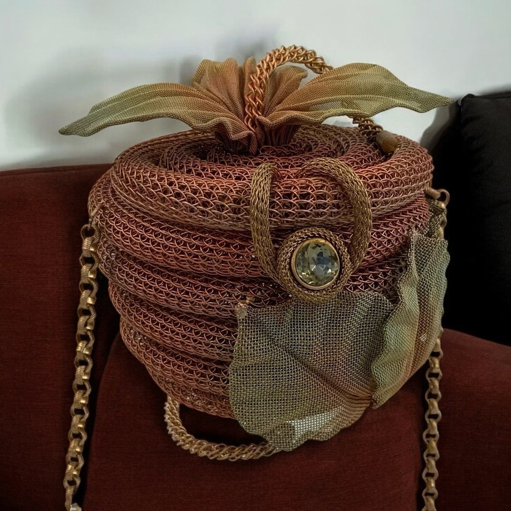 Sarah Cavender Metalworks Handbag Apple Shape, Copper & Gold, Art Collectible - Picture 3 of 10